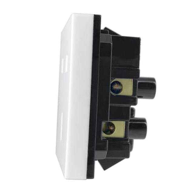 741W-C/01 Qualtek  Plugs and Receptacles